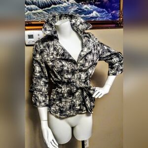 Black And White "Luii" Stylish Black Women's Jacket